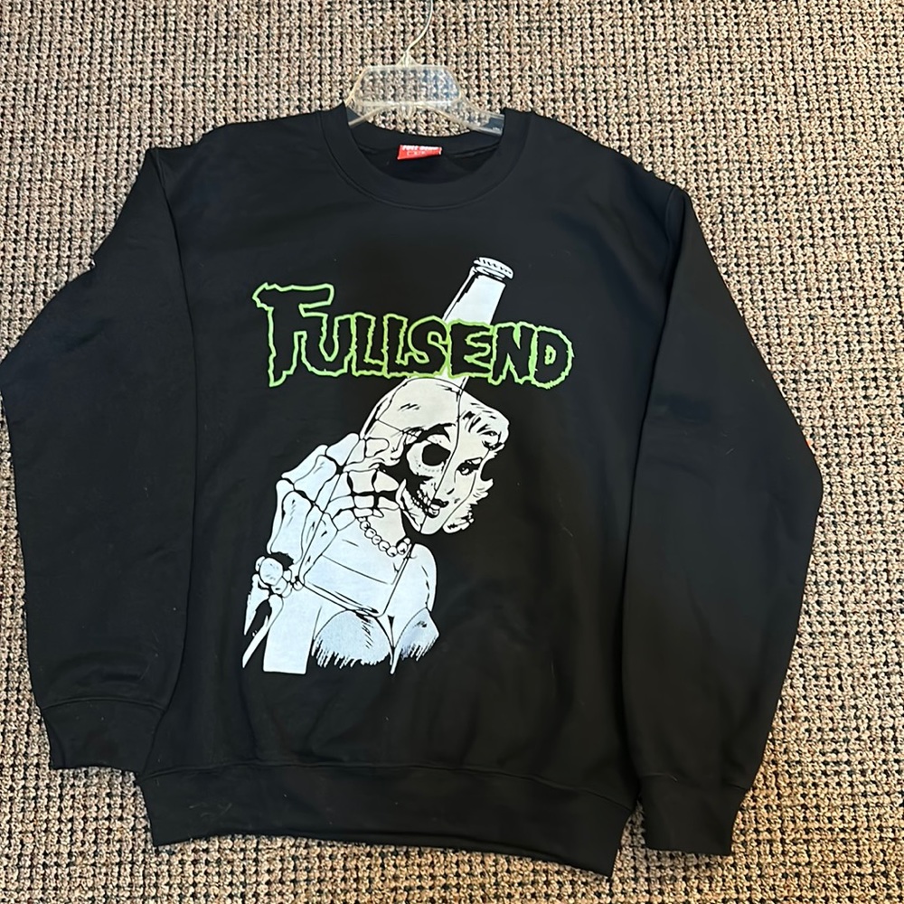 Fullsend NELKBOYS sweatshirt sweater size small brand new never worn